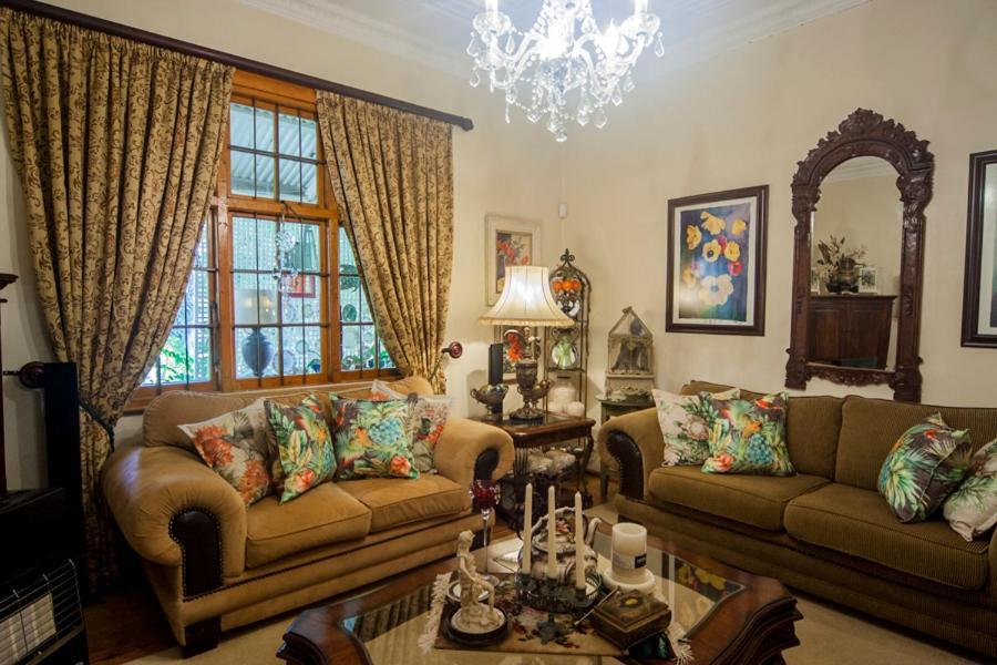 79 On Ridge Bed and Breakfast Pietermaritzburg Buitenkant foto