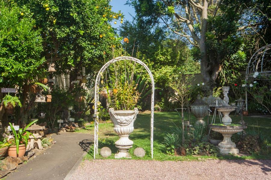 79 On Ridge Bed and Breakfast Pietermaritzburg Buitenkant foto