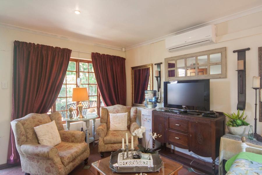 79 On Ridge Bed and Breakfast Pietermaritzburg Buitenkant foto