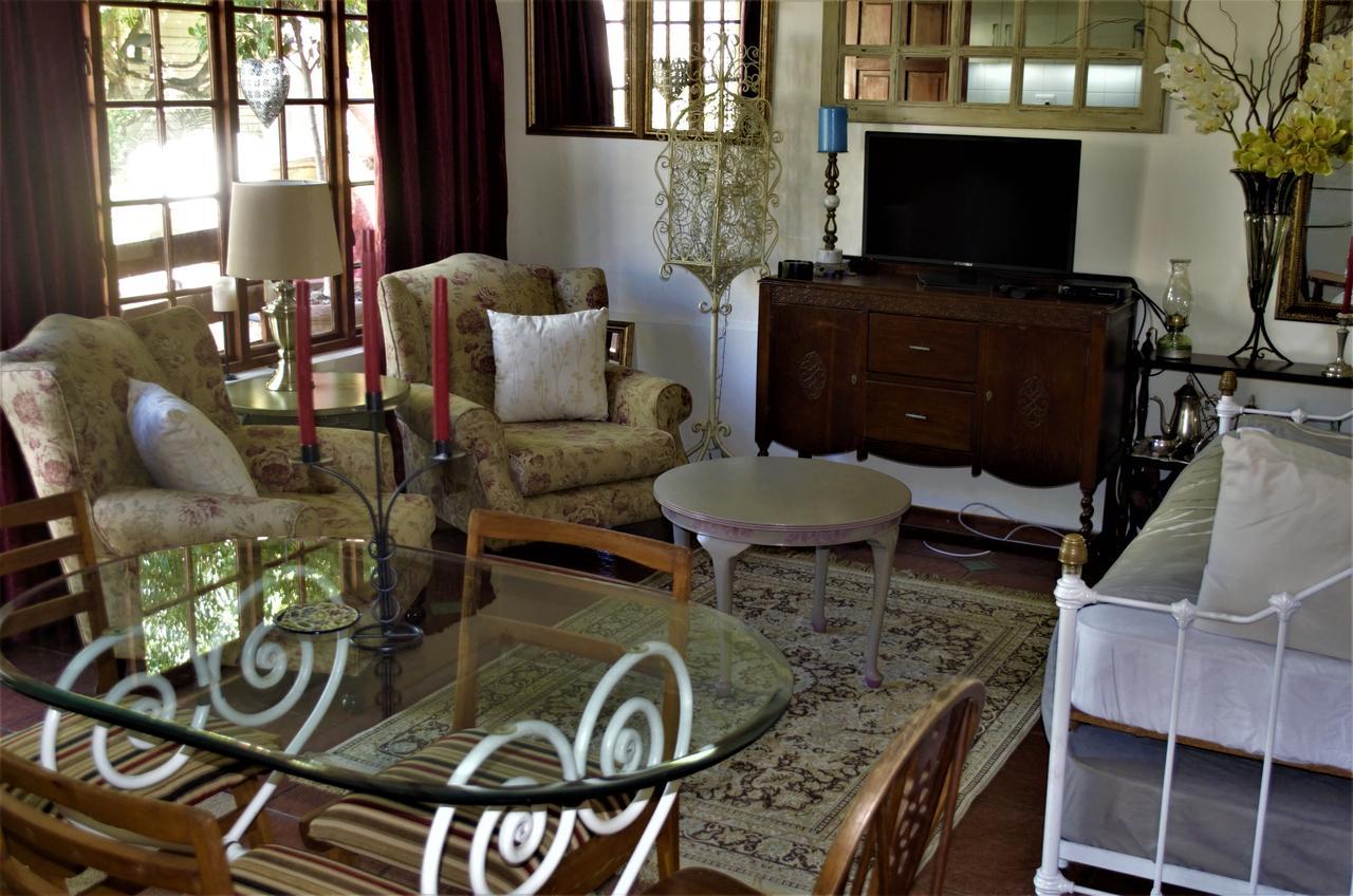 79 On Ridge Bed and Breakfast Pietermaritzburg Buitenkant foto