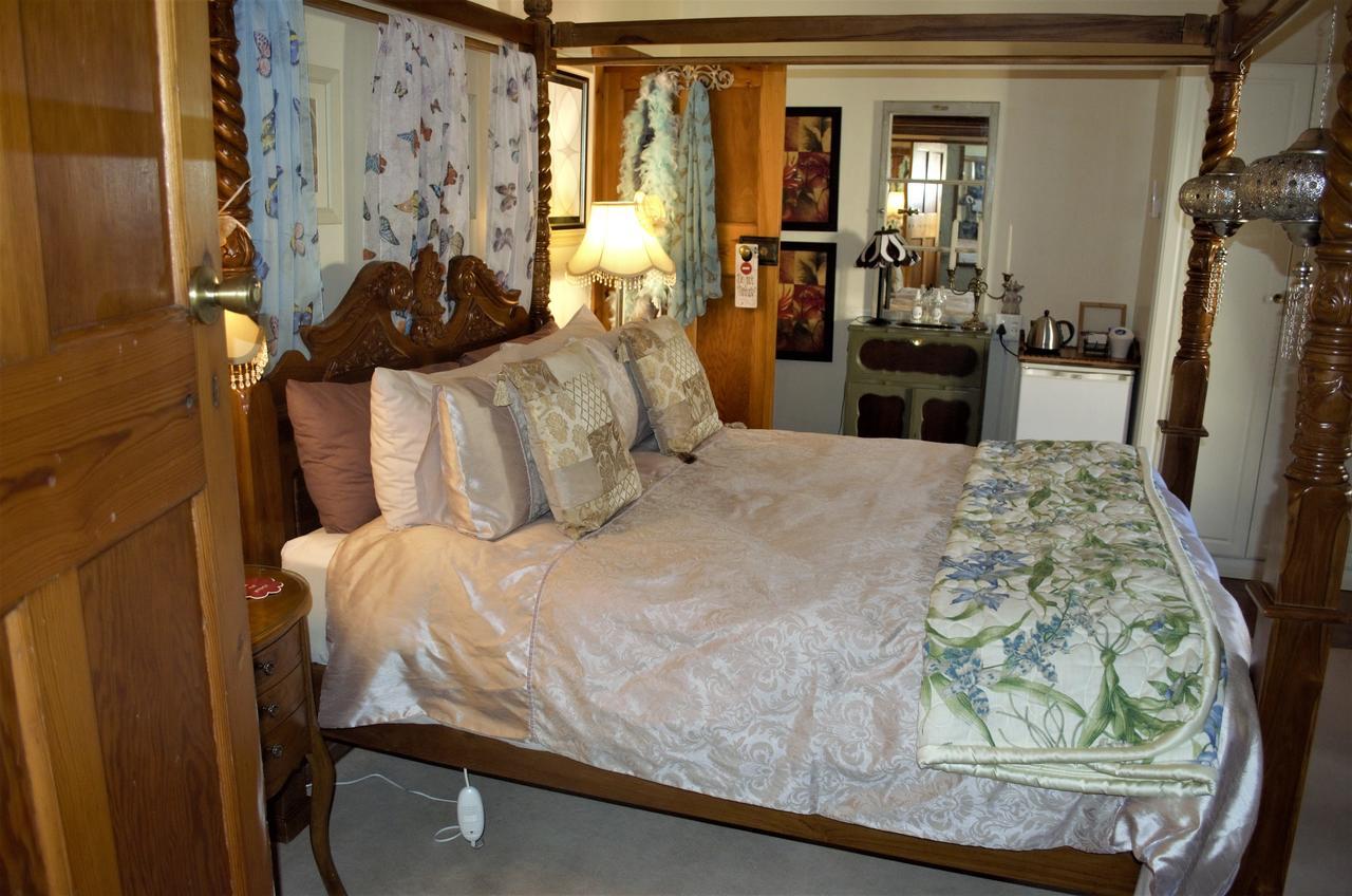 79 On Ridge Bed and Breakfast Pietermaritzburg Buitenkant foto